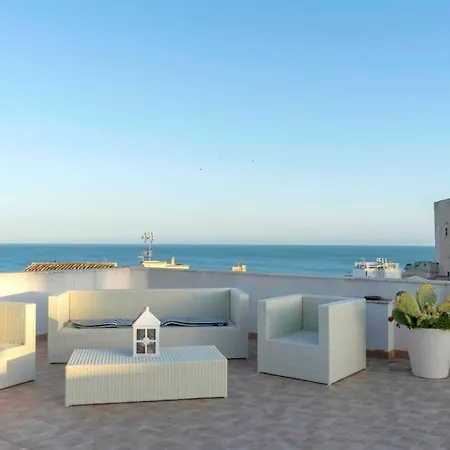 Luxury Palace Attico Vista Mare E Torre Cabrera * Pozzallo