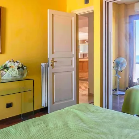 Luxury Palace Attico Vista Mare E Torre Cabrera Apartment Pozzallo